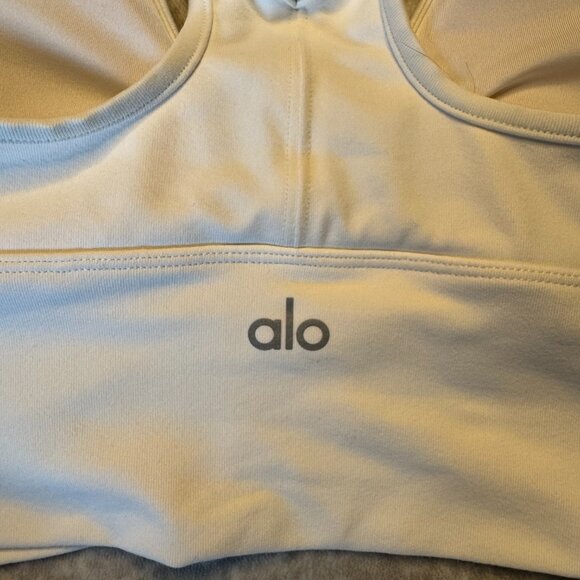 Alo Wild Things Bra - Picture 8 of 9